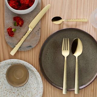 Felicity 20-Piece Hammered Flatware Set, Service for 4