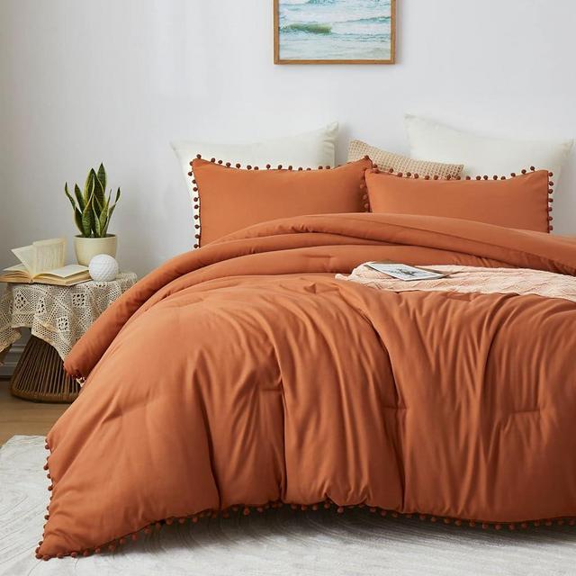 LANNOMO Burnt Orange Comforter Set Queen Boho Bedding Set with Pom Poms, 1 Lightweight Comforter and 2 Pillowshams