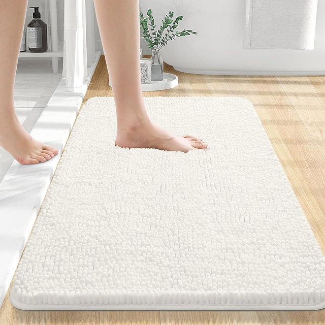 OLANLY Bathroom Rugs 36x24, Extra Soft Absorbent Chenille Bath Rugs, Rubber Backing Quick Dry, Machine Washable Bath Mats for Bathroom Floor, Tub and Shower, Home Decor Accessories, Ivory
