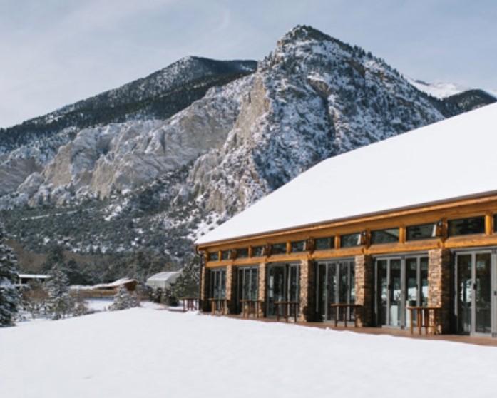 The Wedding Website of Leah Palm and Austin Beck