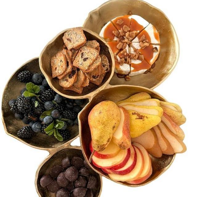 The Refined Dwelling 5 Cluster Serving Tray (Dark Gold)
