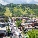 Small Town Charm - Window Shopping, Restaurants, Parks and more!