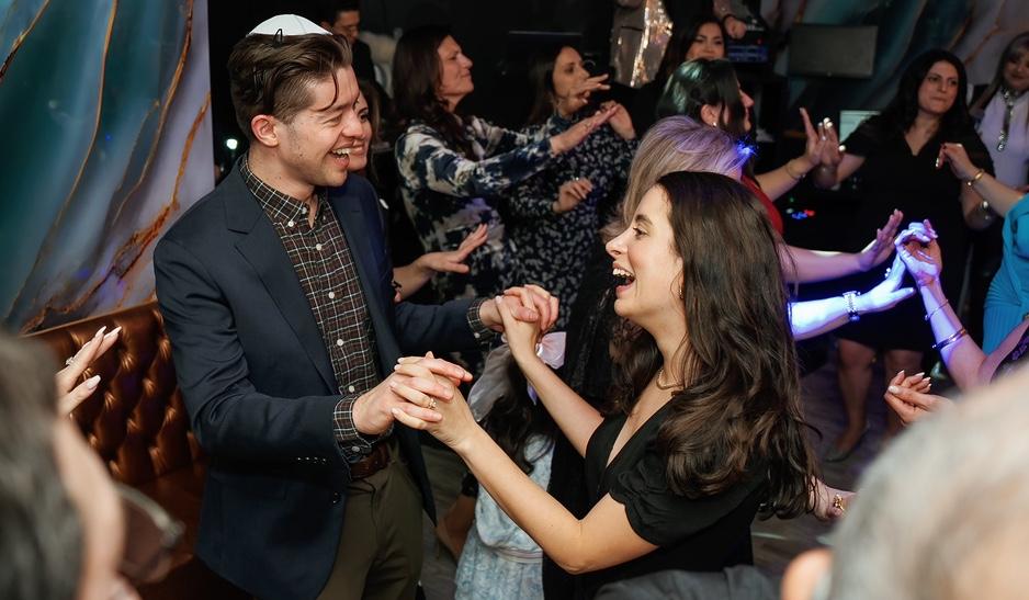 The Wedding Website of Leanna Smith and Rocco Morra