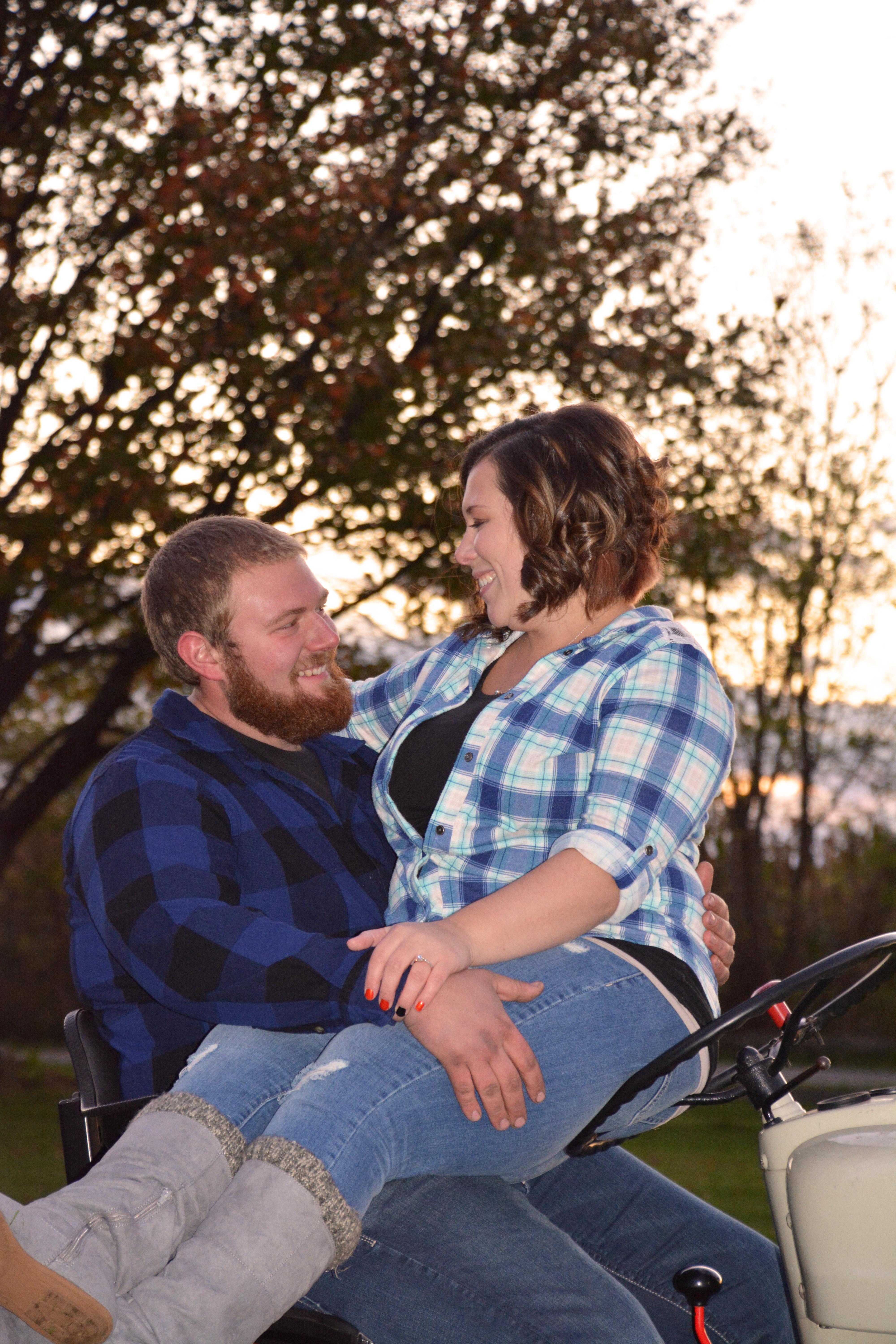 The Wedding Website of Amber Mahoney and Austin Frandsen