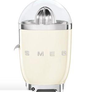 Citrus juicer Retro-style Cream Glossy
