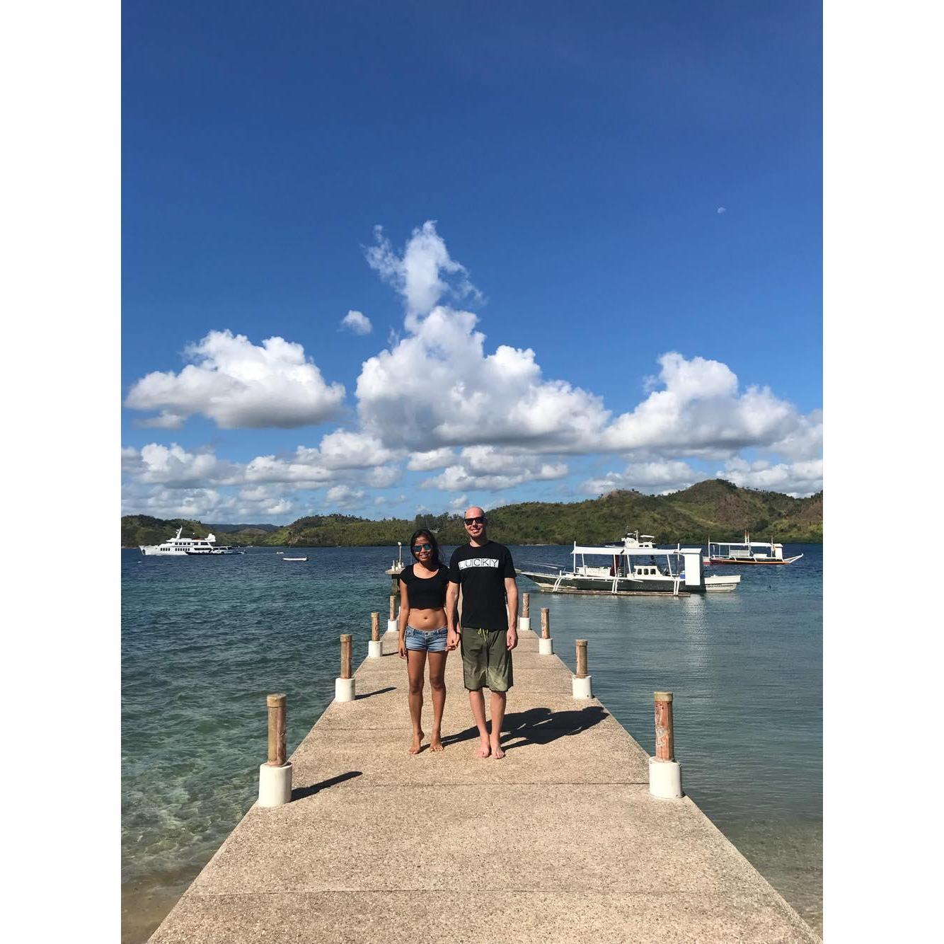 We're happy when the sun is out, Coron, Palawan, 2017