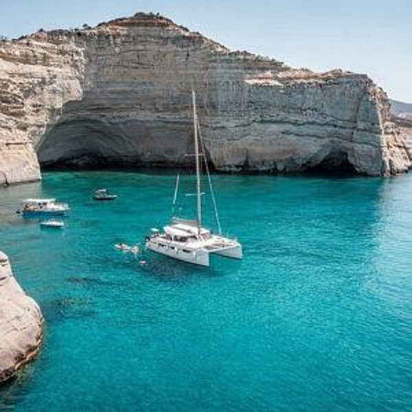 Milos Sailing boat tour (for 2)