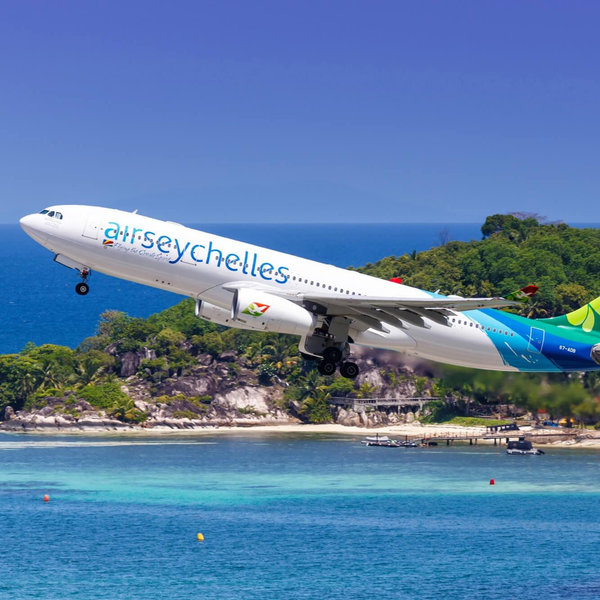Sweethearts in Seychelles: Two Flights