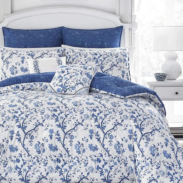 Laura Ashley Home - Elise Collection - Luxury Ultra Soft Comforter, All Season Premium Bedding Set, Stylish Delicate Design for Home Décor