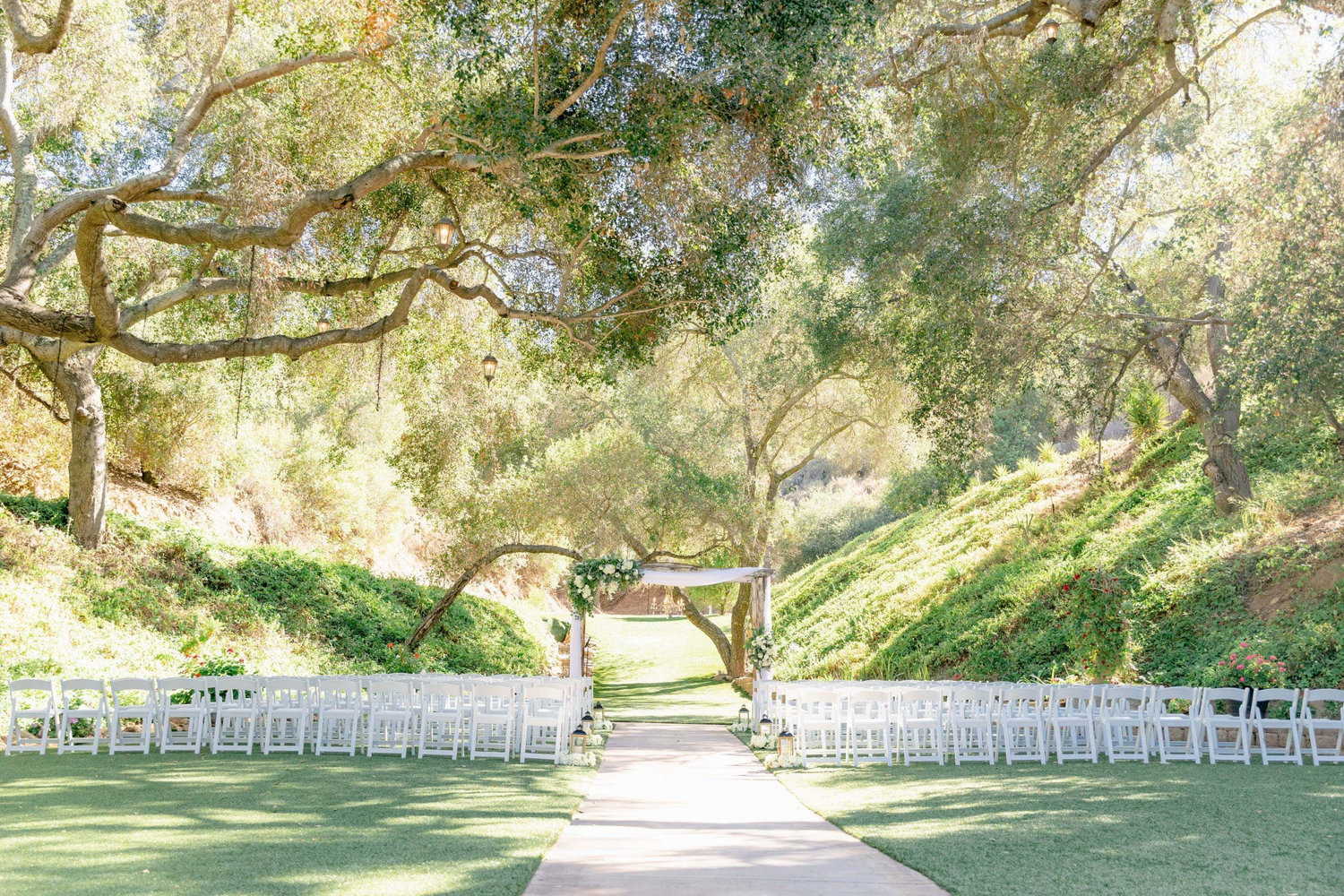 The Wedding Website of Vanessa Grace Aguirre and Arturo Lugo