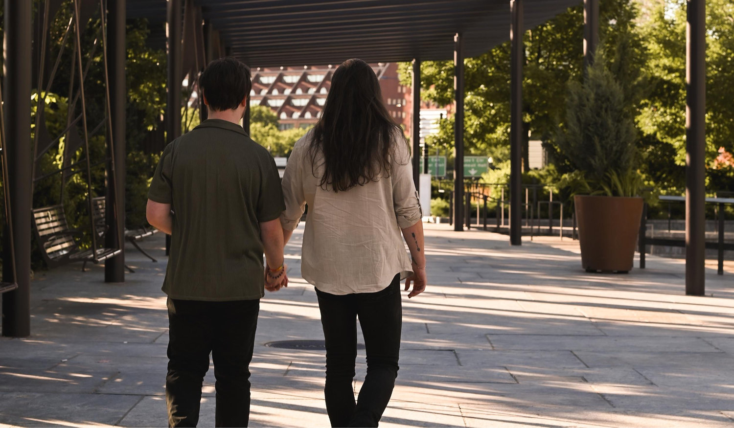 The Wedding Website of Devon Mikaniewicz and Brian Rollins
