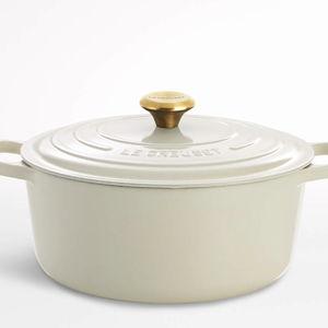 Le Creuset Signature 7.25-Qt. Chambray Enameled Cast Iron Dutch Oven - Cream