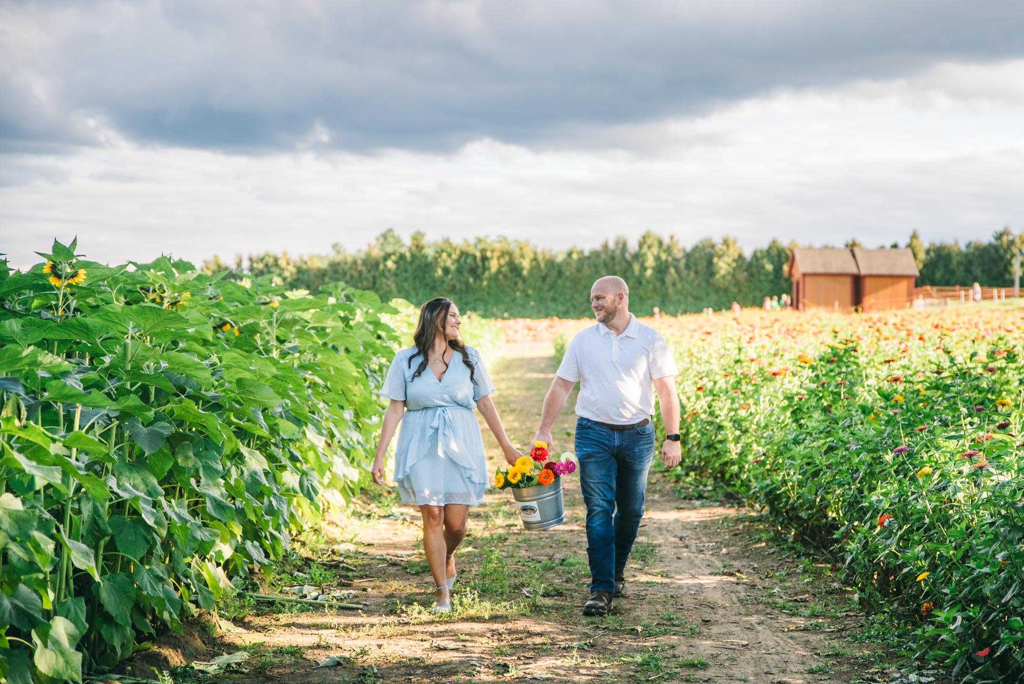 Engagement Photos at Parlee Farms in Tyngsborogh, MA