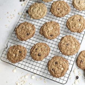 Nordic Ware Half Sheet Baking & Cooling Grid