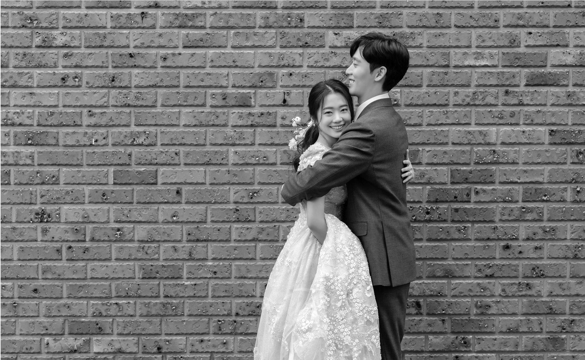 The Wedding Website of Esther Cho and Jongwoon Kim
