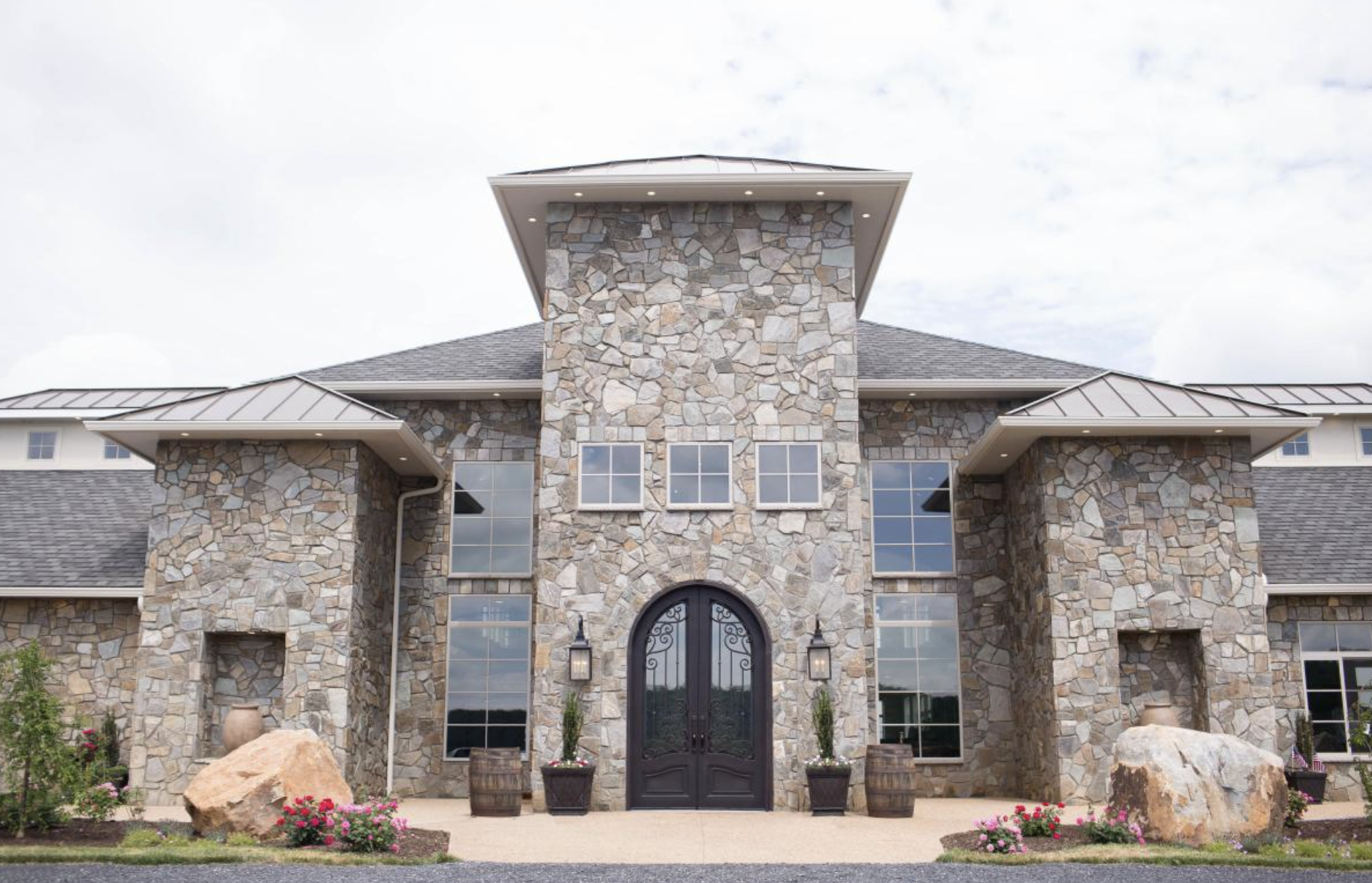 The Wedding Website of Anna Soya and Austin Hall