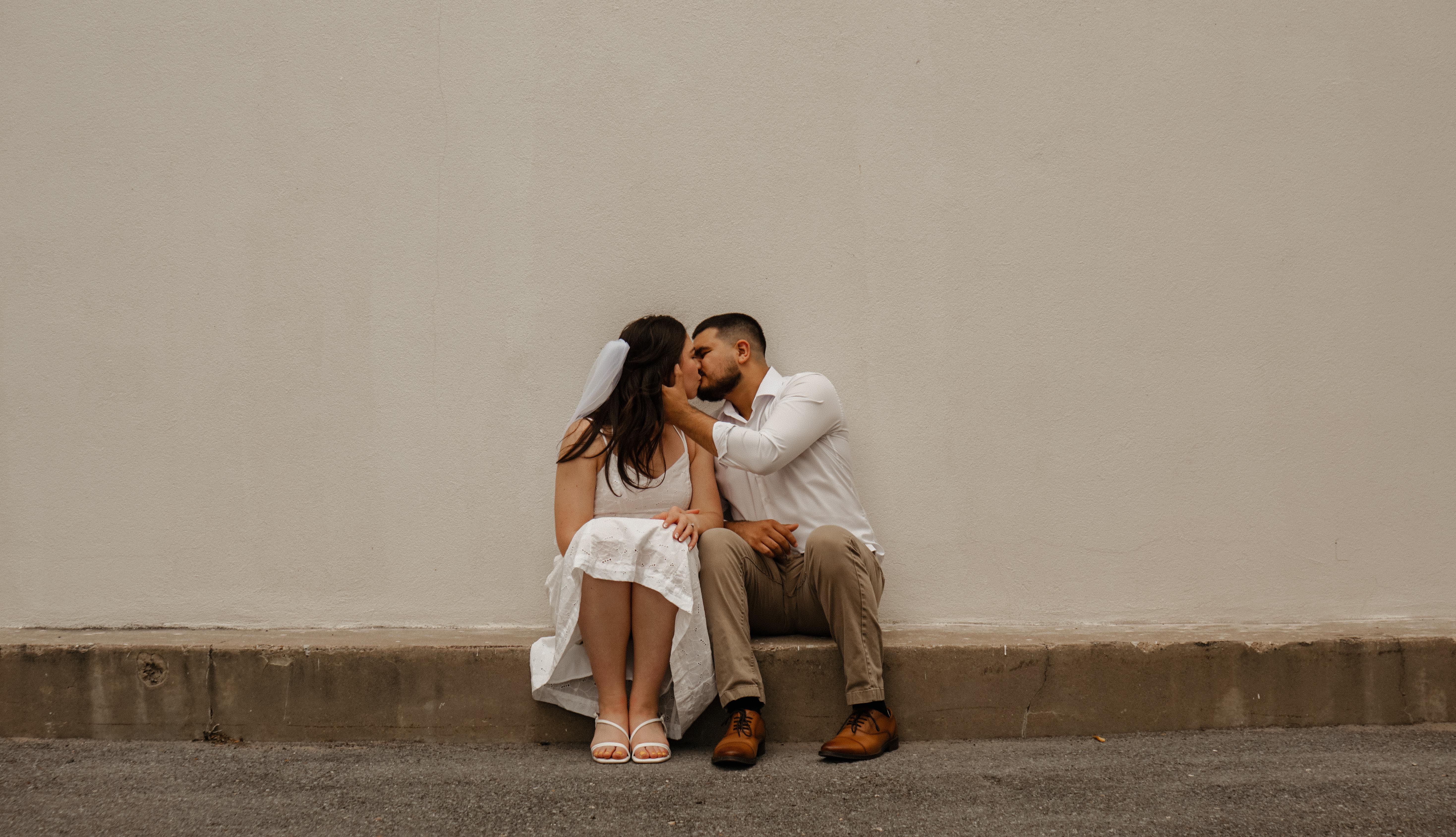 The Wedding Website of Zoë Weber and Andrew Samaniego