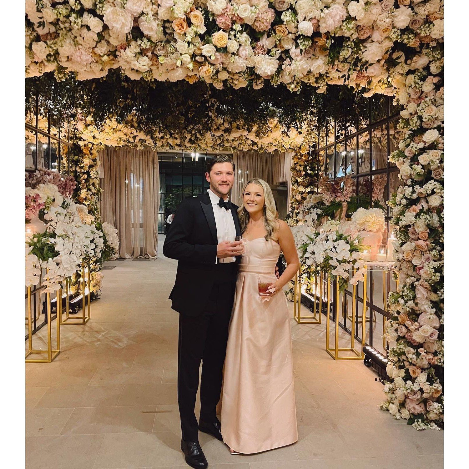2022 - Weddings for our favorite people
