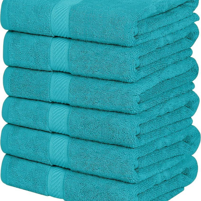 Utopia Towels 6 Pack Bath Towel Set (24 x 48 Inches), 500 GSM 100% Ring Spun Cotton Medium Lightweight and Highly Absorbent Quick Drying, Premium Towels for Hotel, Spa and Bathroom (Turquoise)