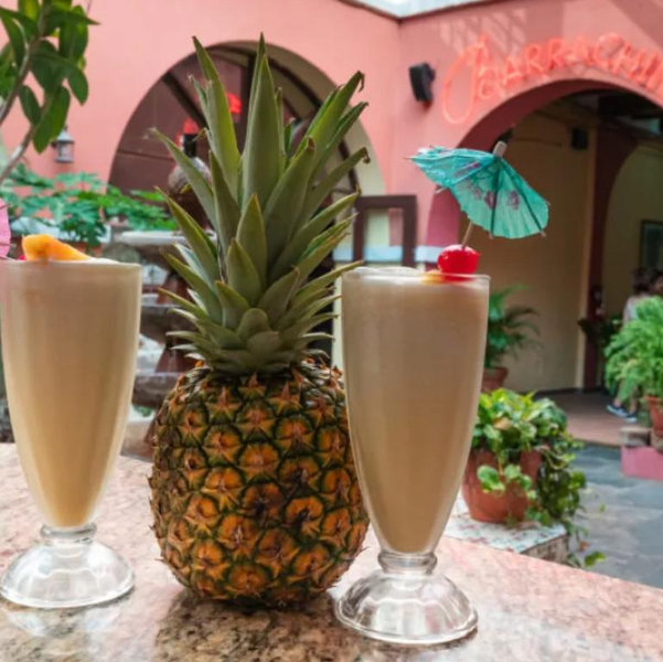 Piña Colada at Barrachina (original piña colada)