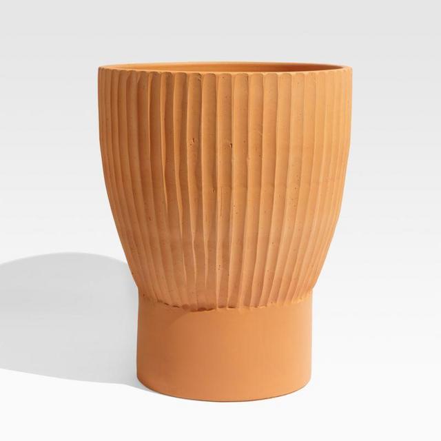 Nol Large Ridged Planter