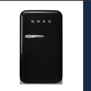 SMEG Bar Mini Fridge