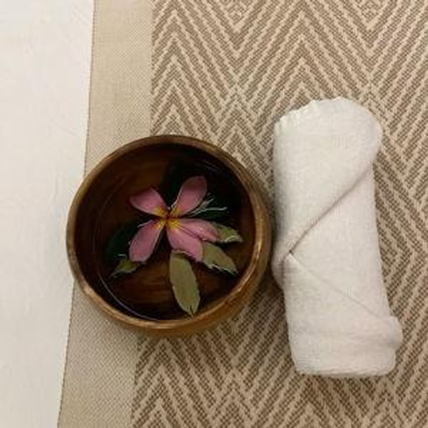 60-Minute Couples Massage