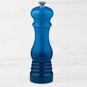 Le Creuset Salt & Pepper Mills - Marseille, 8 1/4"