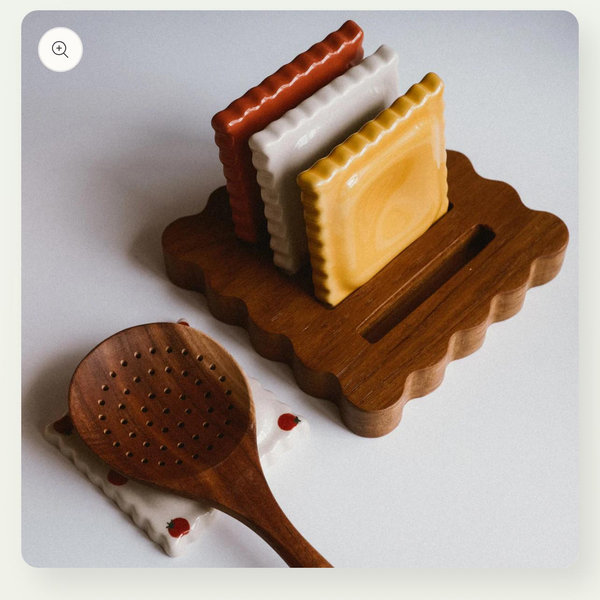 The Ravioli Wooden Stand