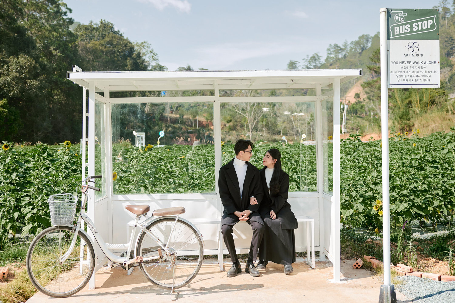 The Wedding Website of Hoàng Long Ta and Thị Tính Cu