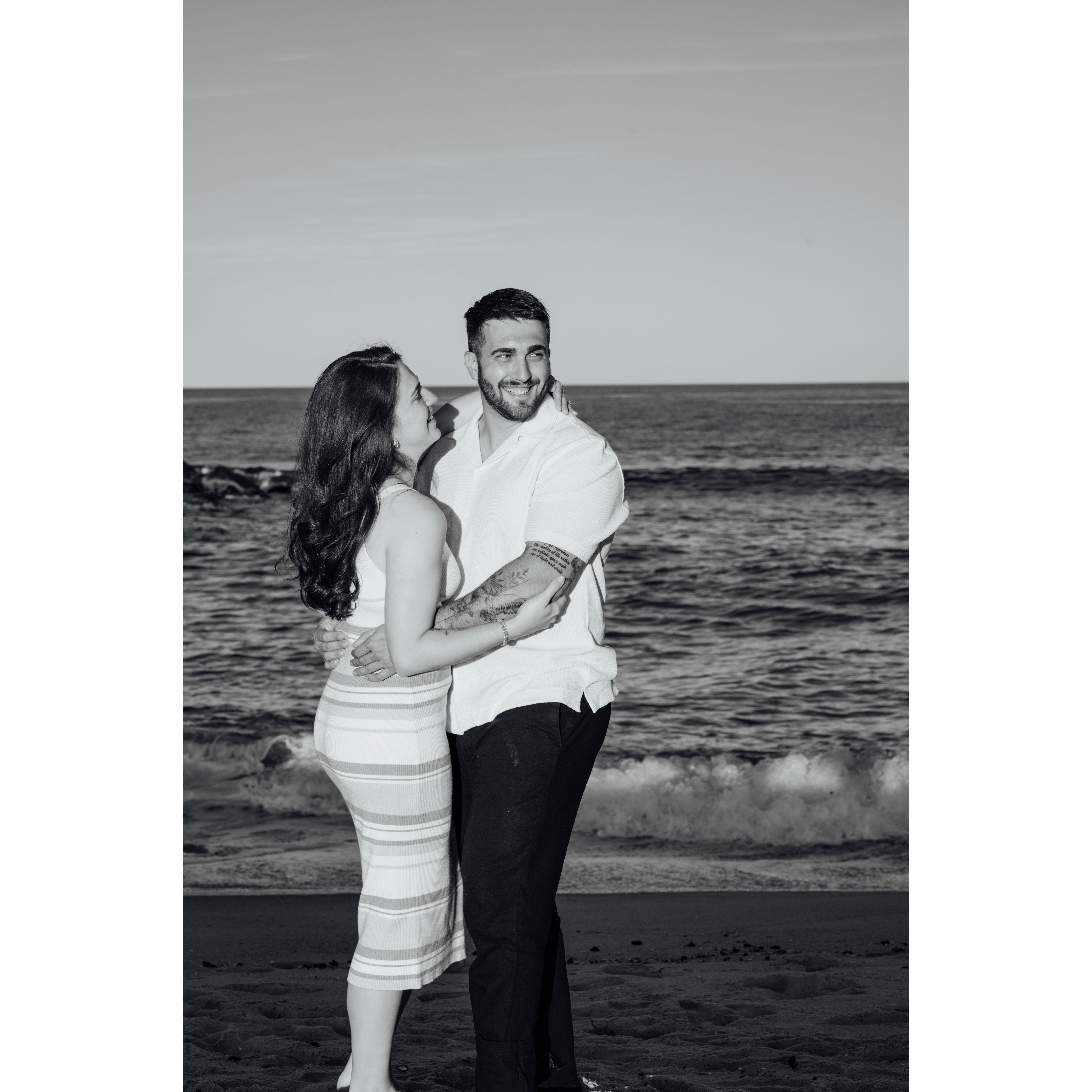 Mr. Handsome had pulled off the proposal of Alexa's dreams