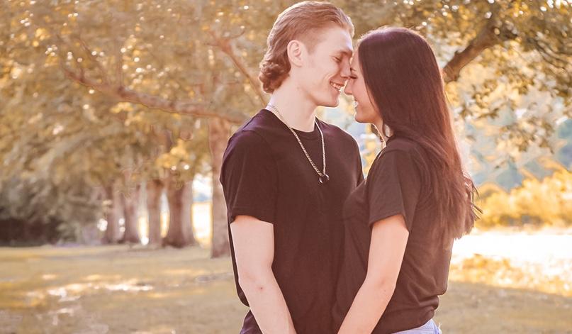 The Wedding Website of Lailani Elliott and Stoney Hicks