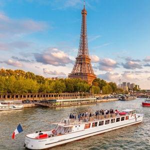 Paris Adventures - Eiffel Tour, The Louvre & more!