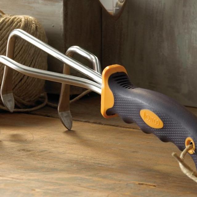 Cultivator