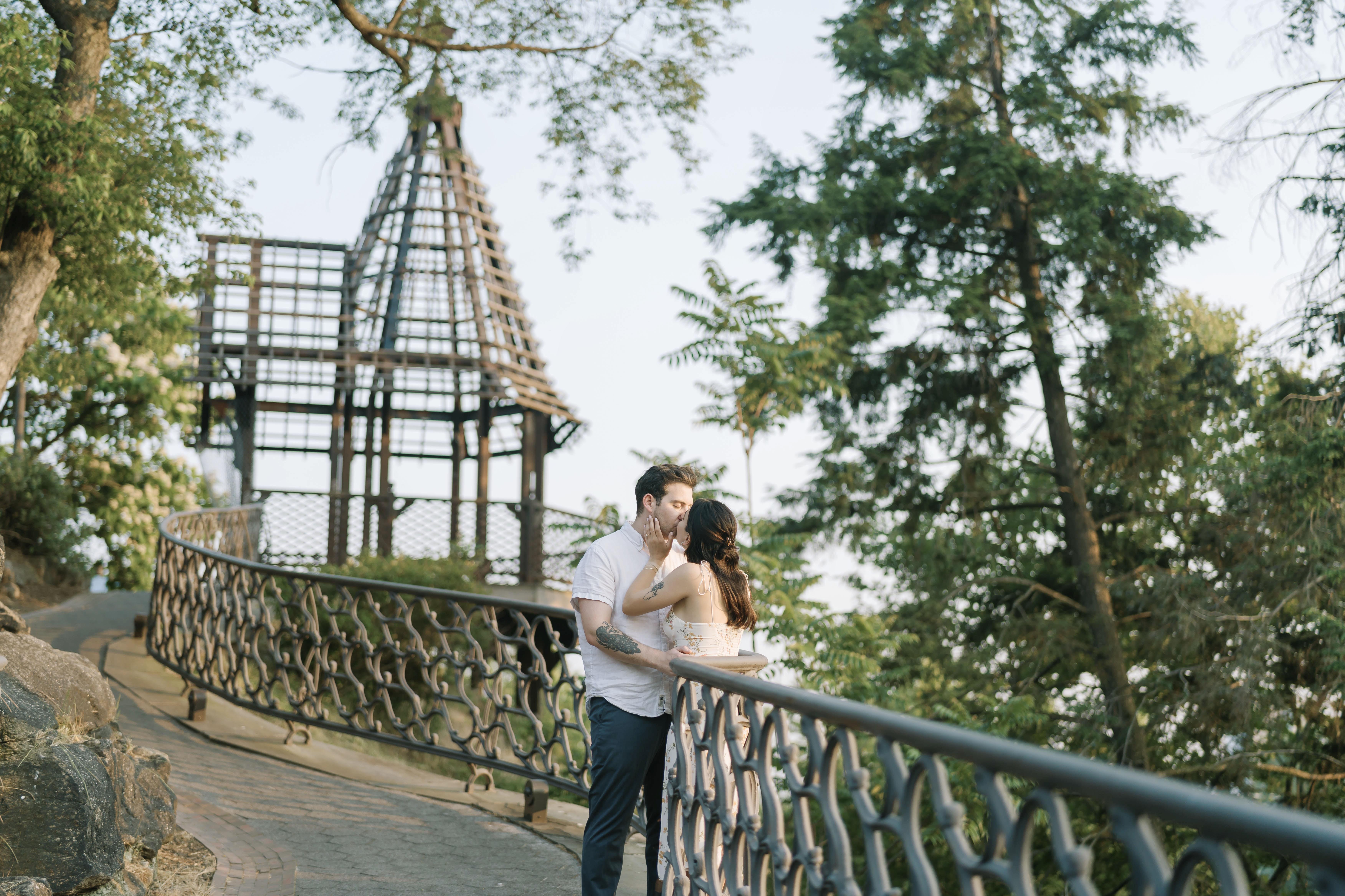 The Wedding Website of Joanna Castrogivanni and James Lennon