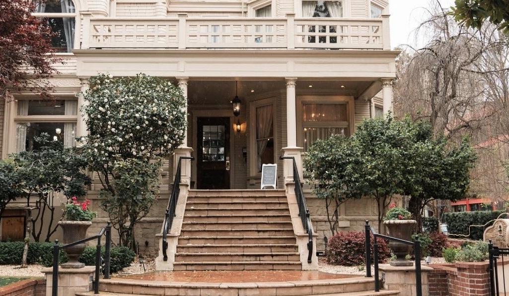 The Wedding Website of Jewell Morgan and Kyle Platt