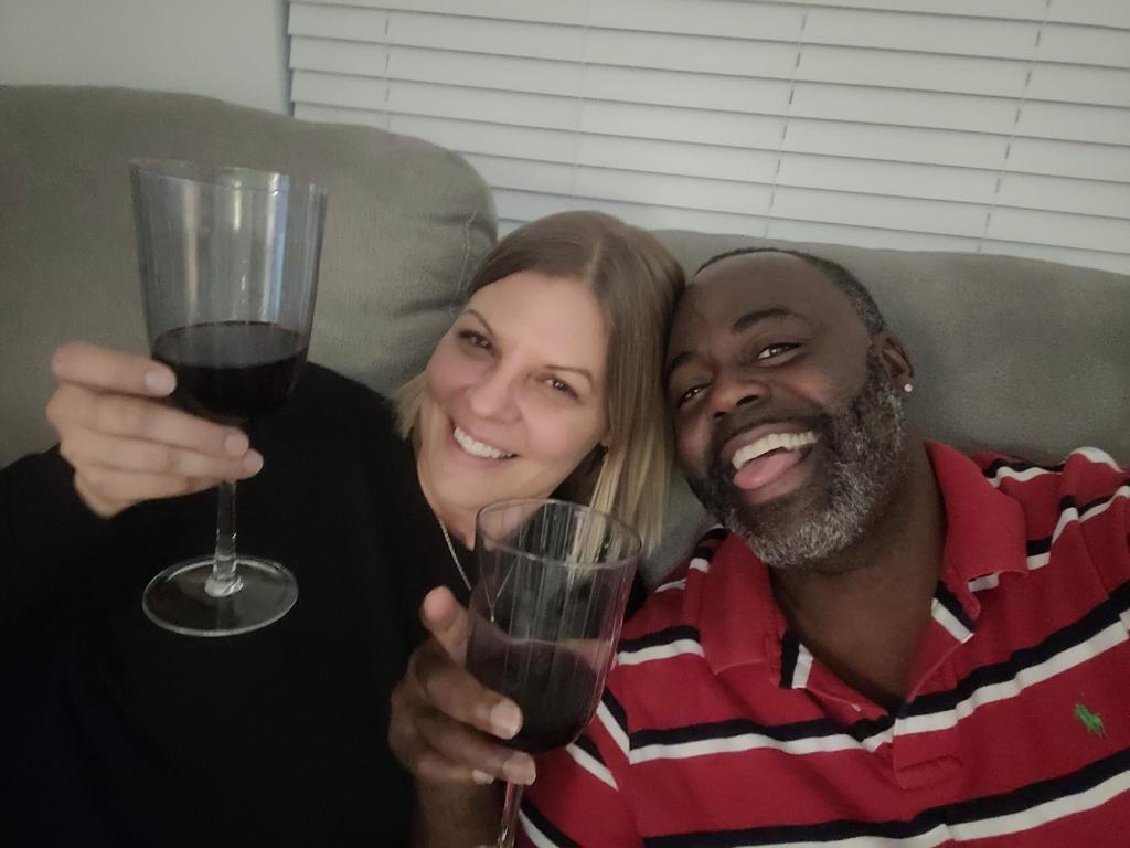 The Wedding Website of Jennifer Lauda and Sha'mon Bevill
