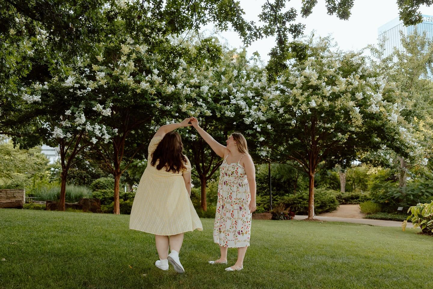 The Wedding Website of Kaitlyn Cook and Serai Dees