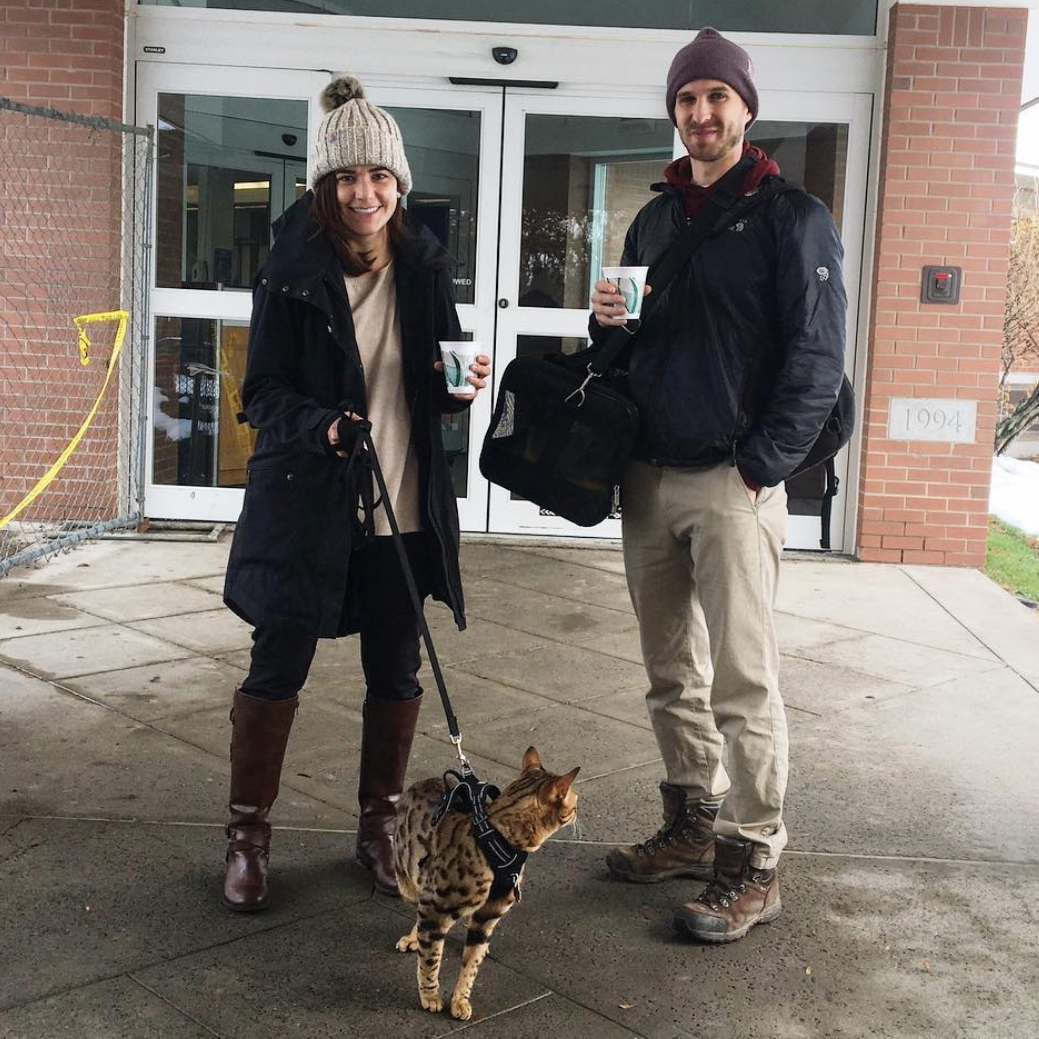 Getting accosted by ITH paparazzi as we attempt to visit TX for Thanksgiving (I think we set a record for hours spent in an airport with a leashed cat)