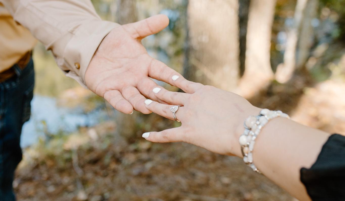 The Wedding Website of Nevia Martinez and Ramon Ramos