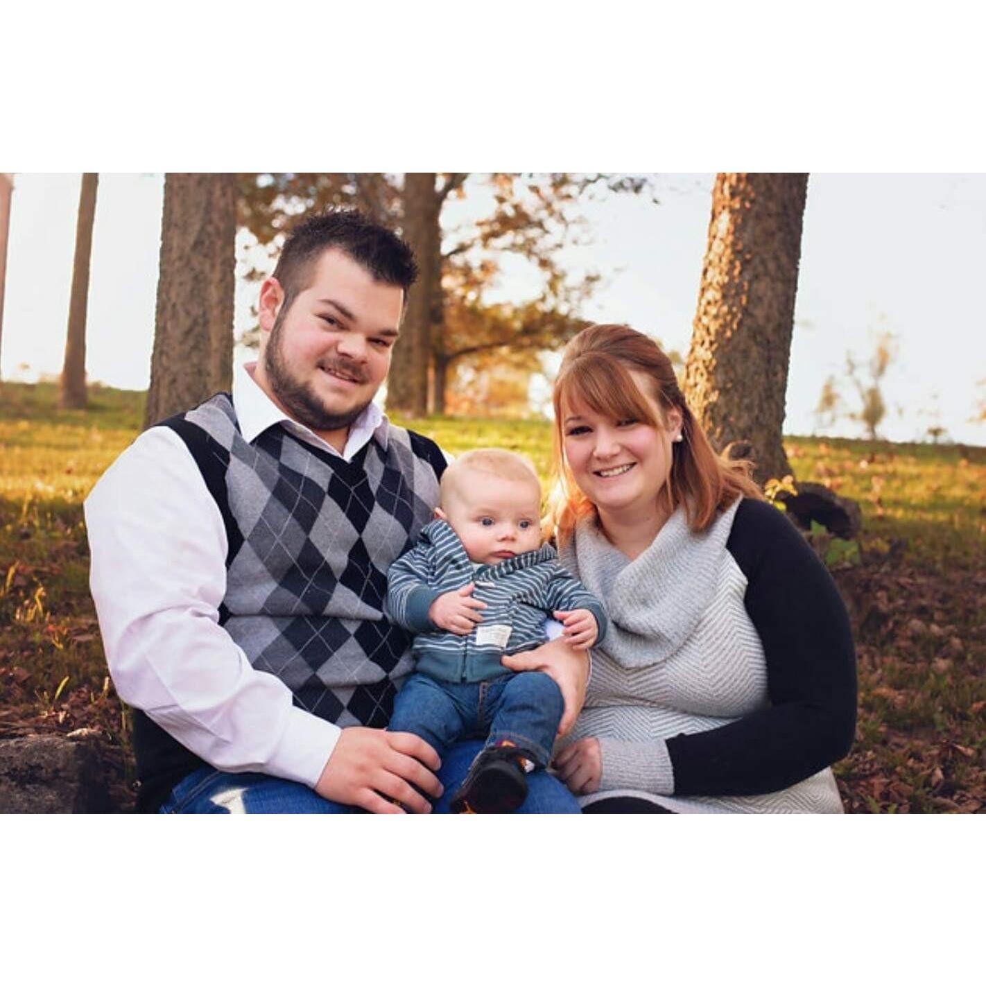2014 ♥ (First of many family photos)