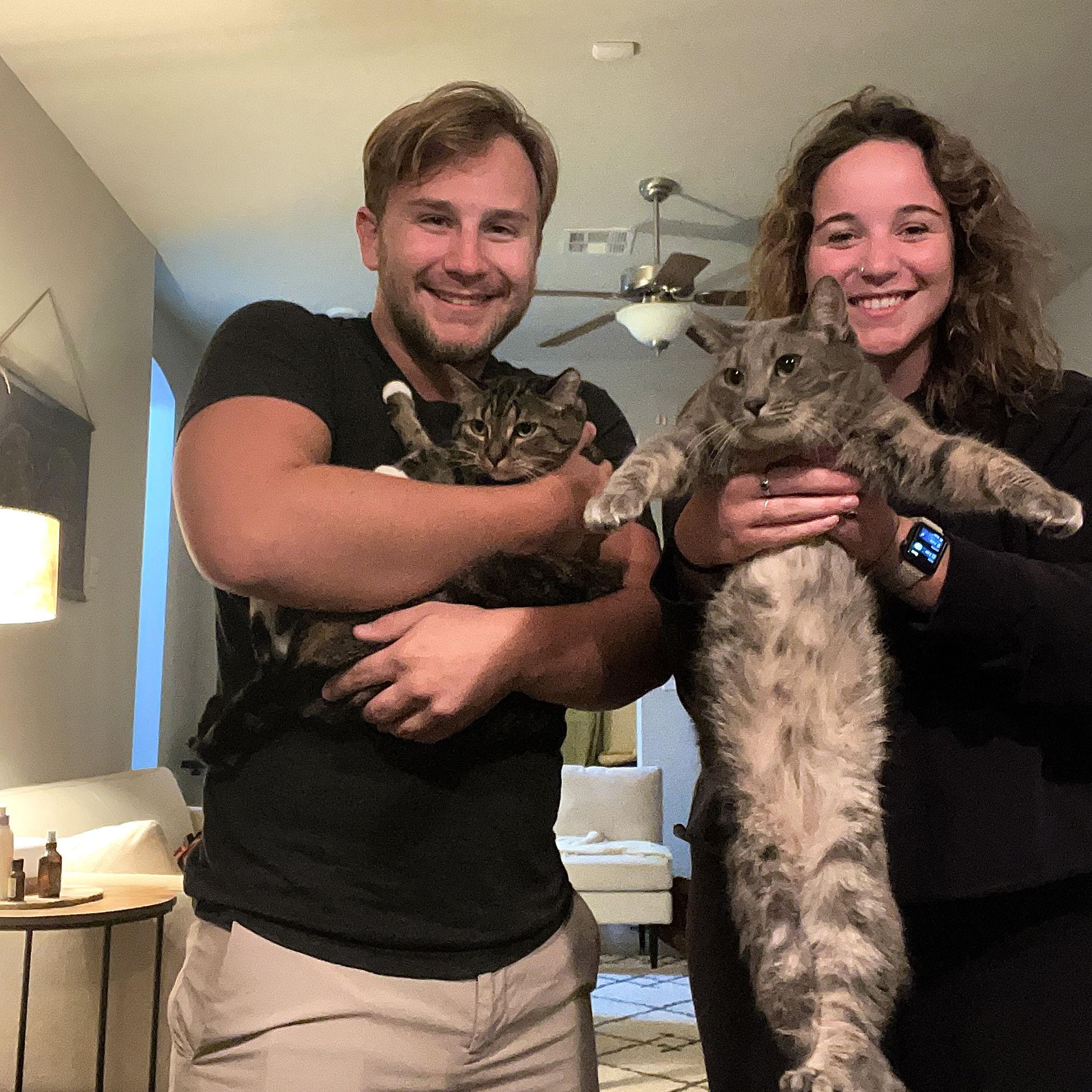 A first picture of our little family in our house in Bryan!