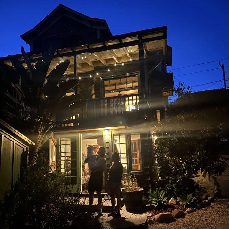 Saying goodbye to our first apartment