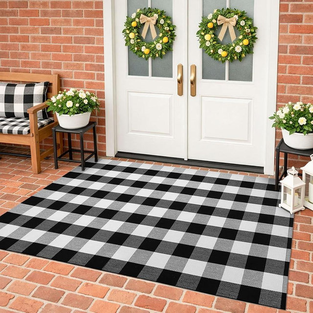 KILOCOCO 4x6 Buffalo Plaid Checkered Rug Outdoor Indoor Black and White Rugs Front Door Rug Low Pile Cotton Washable Front Porch Rugs Layered Doormats for Living Room Bedroom Kitchen Farmhouse Entry
