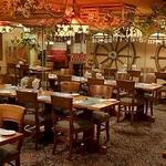 Menz Restaurant & Bar