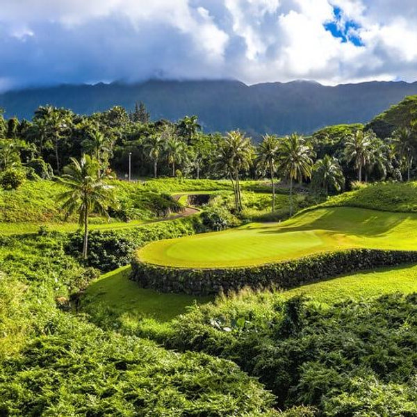 Honeymoon Golf Date at Royal Hawaiian Golf Club