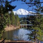 Lake Siskiyou
