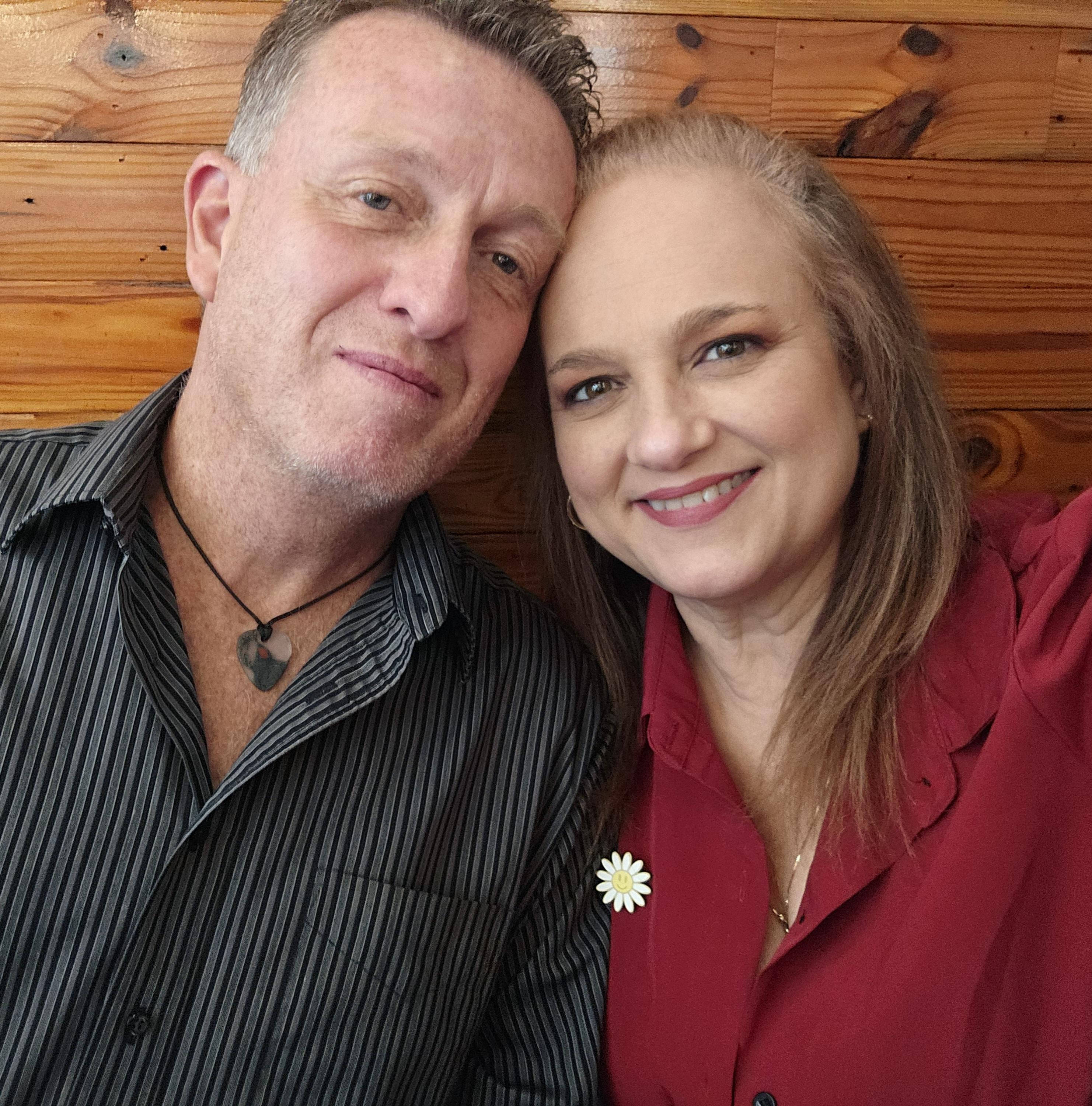 The Wedding Website of Sonia Mota and Tim Cotten