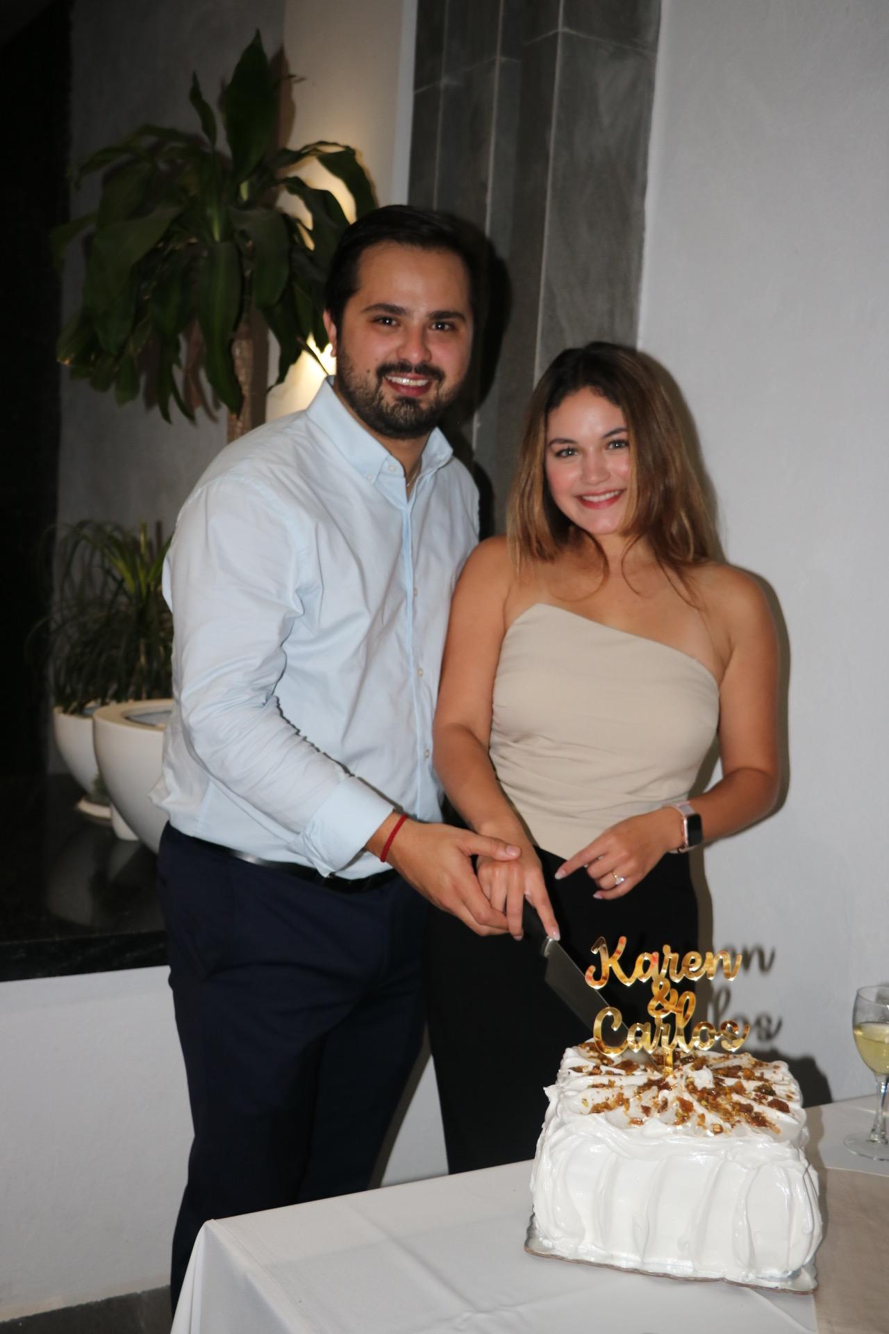 The Wedding Website of Karen Rodriguez and Carlos Salinas