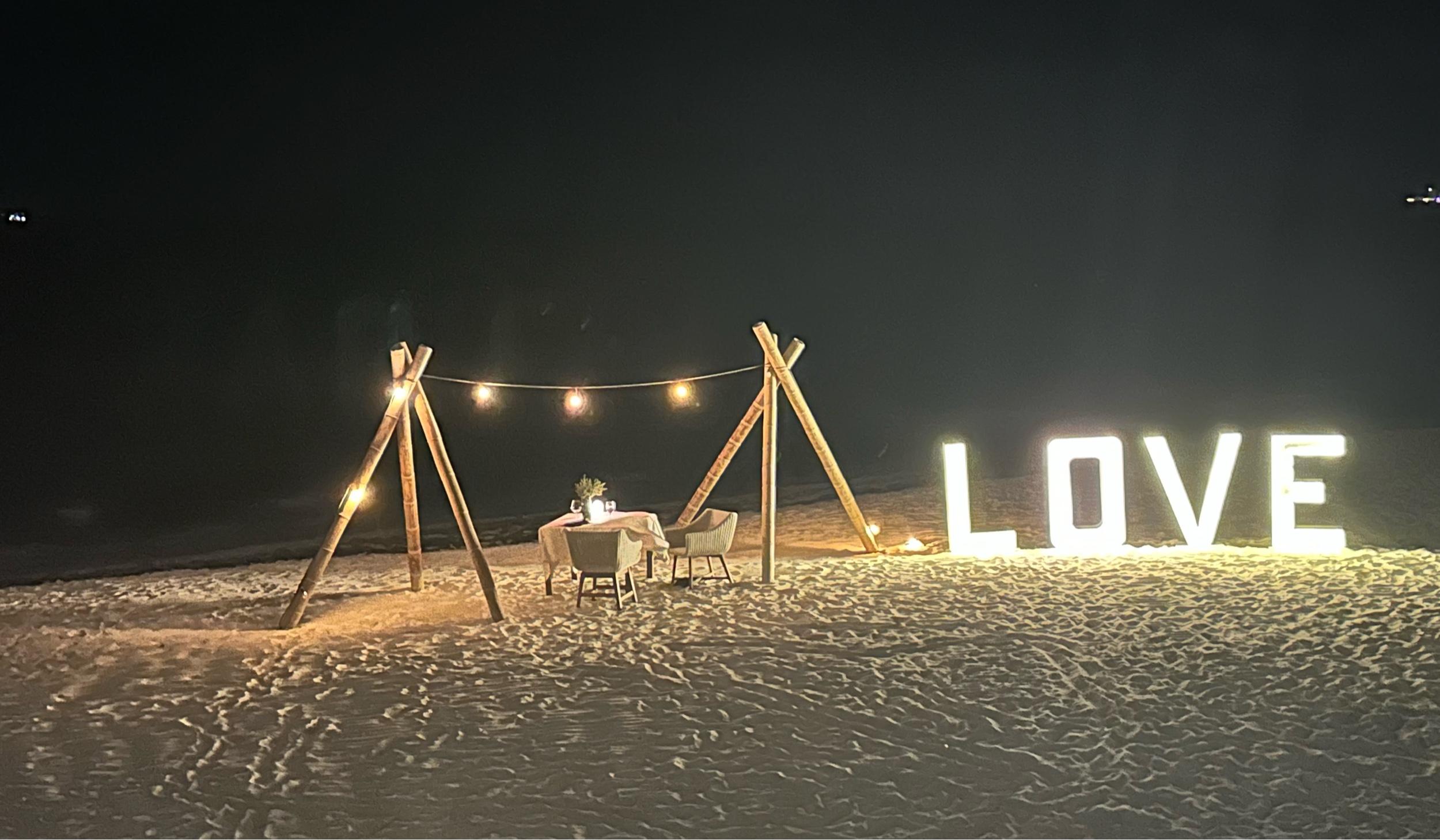 The Wedding Website of Rick Stevenson and Deena Holloway